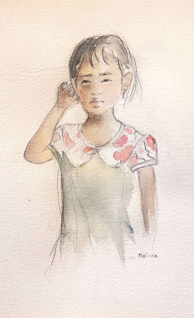 Jeune fillette avec col fleuri