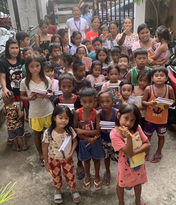 Droits de l\'enfant aux Philippines — école de Limbauan Helping Hands
